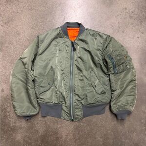 Men's Alpha Industries Olive Green Cropped Vintage Bomber Jacket